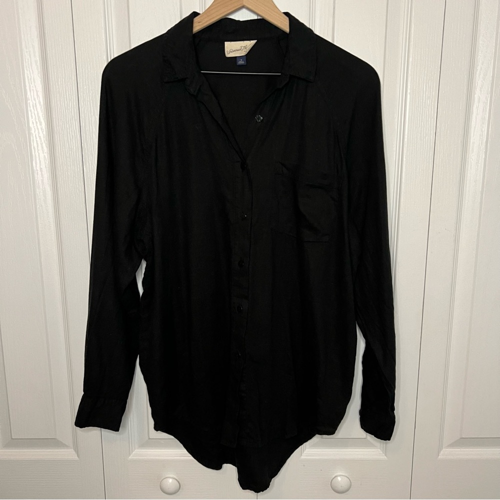Women’s Long Sleeve Boyfriend Fit Linen Button Down Shirt Universal Thread